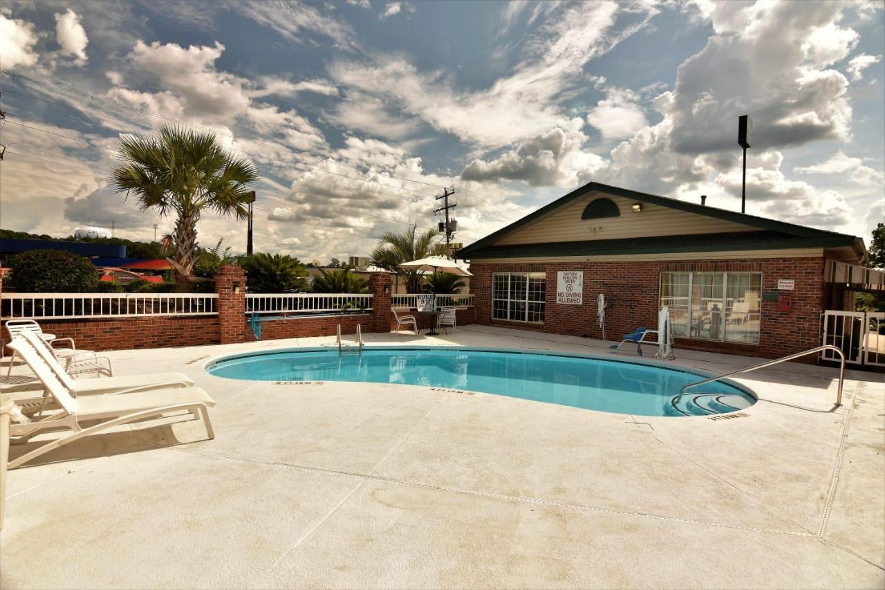 Suburban Studios Columbia - Harbison Exteriér fotografie