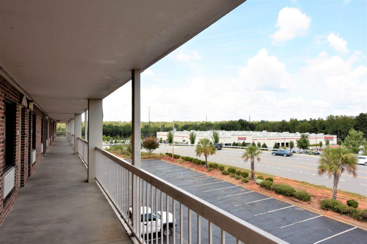 Suburban Studios Columbia - Harbison Exteriér fotografie